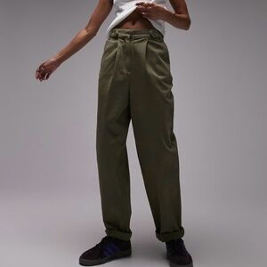 Green khaki pants